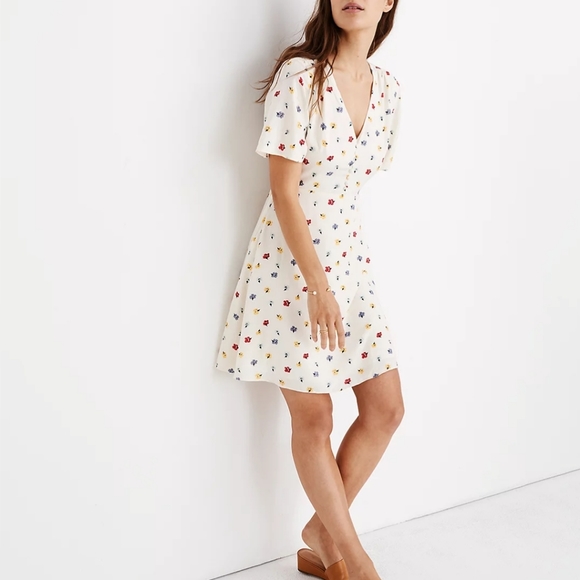 Madewell Dresses & Skirts - MADEWELL Orchard Flutter-Sleeve Dress in Confetti Floral NEW Size 14